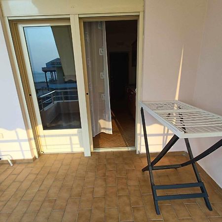 Alti Holiday Apartments One Orikum Ngoại thất bức ảnh