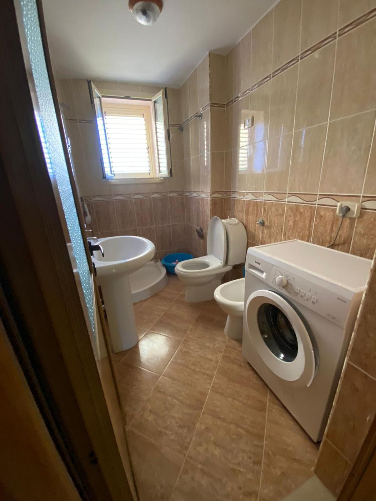 Alti Holiday Apartments One Orikum Ngoại thất bức ảnh